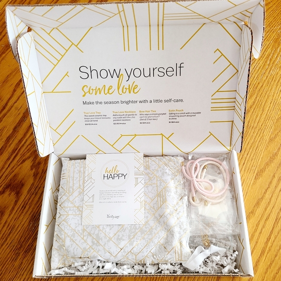 ๐50% OFF๐๐๐ฟ NWTโผ๏ธ Thirty-One "Hello Happy Love" Gift Boxed Set - Picture 12 of 15